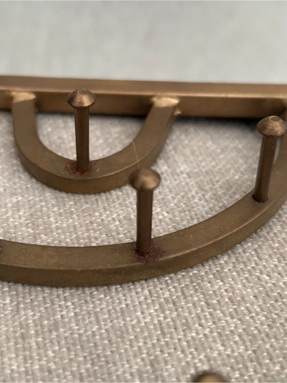 UO Round Jewlery Hanger with Mirror